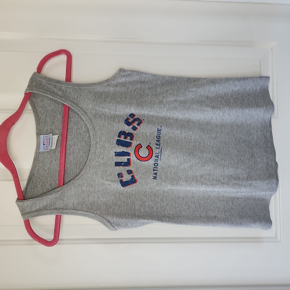 Heathered gray cubs tank top